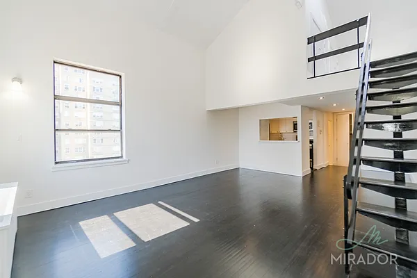 Rented by Mirador Real Estate | media 10