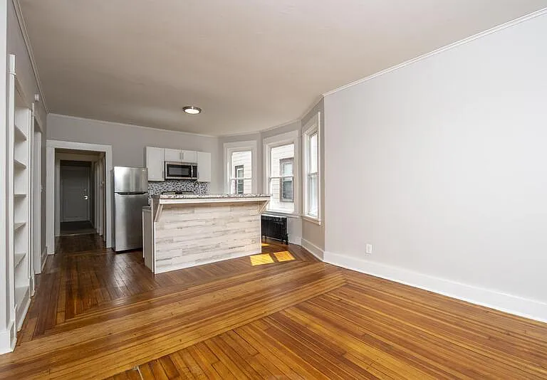 437 Hamilton St #2 — Photo 4
