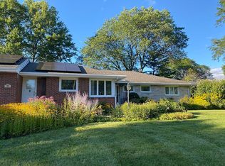 22 Kirkwood Rd, West Hartford, CT 06117