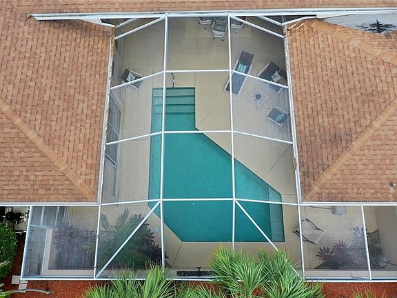 3rd image of 9181 Thyme Ct