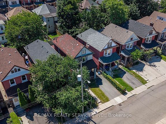 2nd image of 20 Somerset Ave