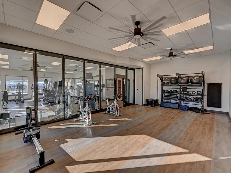 14351 Ivy St — Photo 36