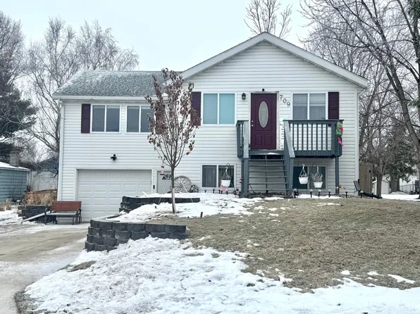 709 1st St, Hawley, MN 56549