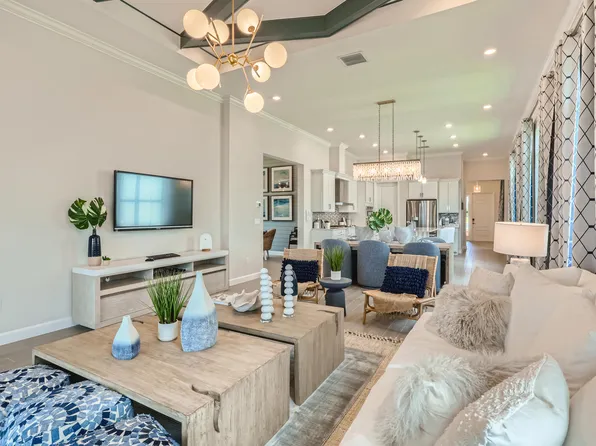 536 SE Fascino Circle, Port St Lucie, FL 34984