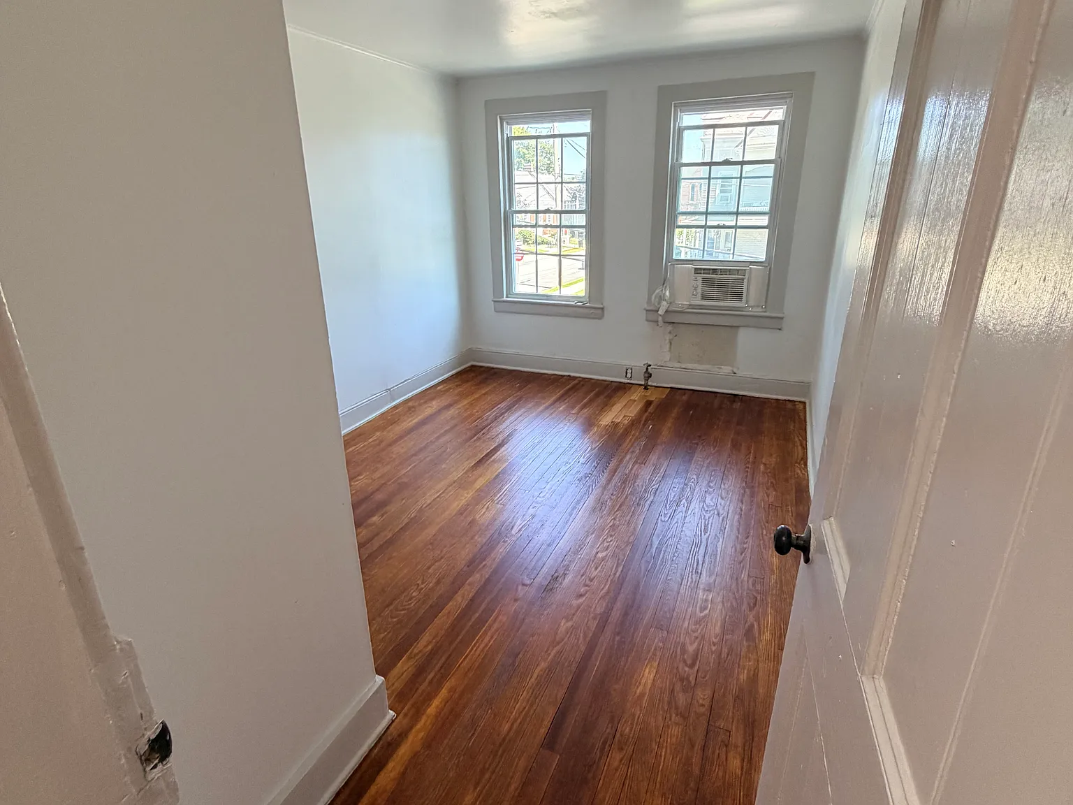 3 bed, $2,700 — Photo 4