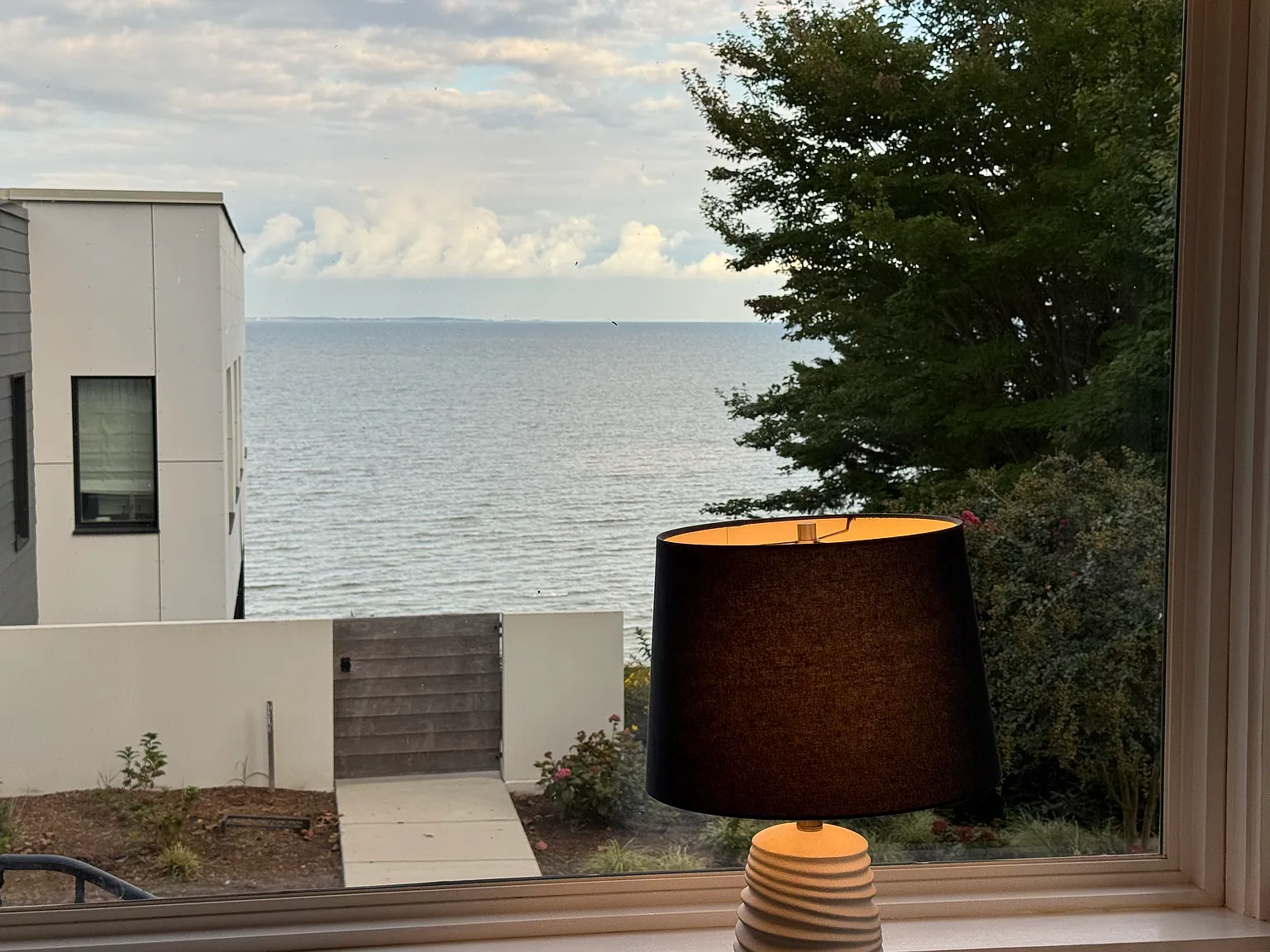 2 bed, 1.5 bath, 812 sqft, $3,500 — Photo 4