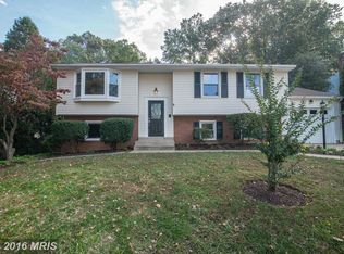 7930 Freehollow Dr, Falls Church, VA 22042