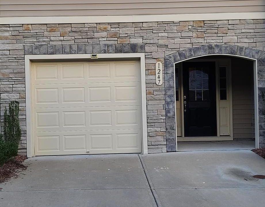 1st image of 1247 Garden Stone Dr