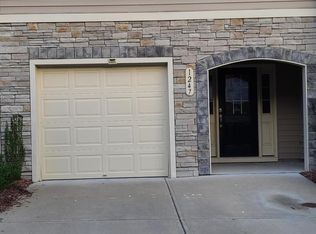 1247 Garden Stone Dr, Raleigh, NC 27610