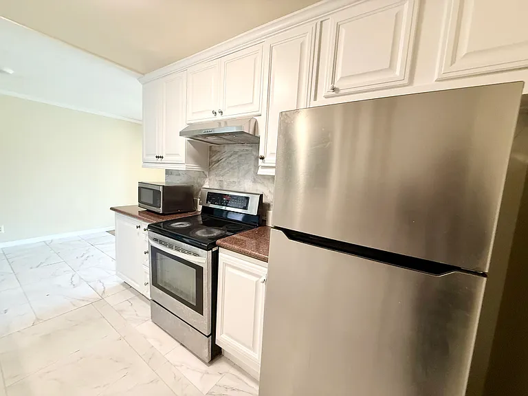 13301 Fletcher St #2 — Photo 18