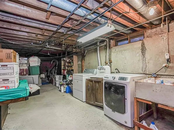 38 Bleeker Place image 31 of 35