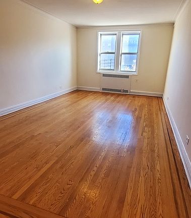 3rd image of 115-14 Queens Blvd #2R