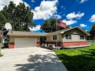 1739 S Arthur St, Grand Island, NE 68803