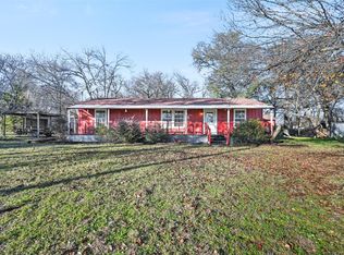6128 Four Post Ln, Terrell, TX 75160