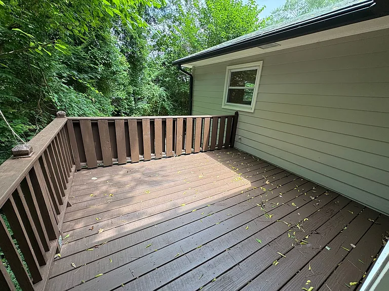204 Glen Ridge Rd NE — Photo 16
