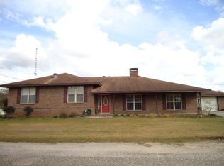 124 Farmer St, Slocomb, AL 36375