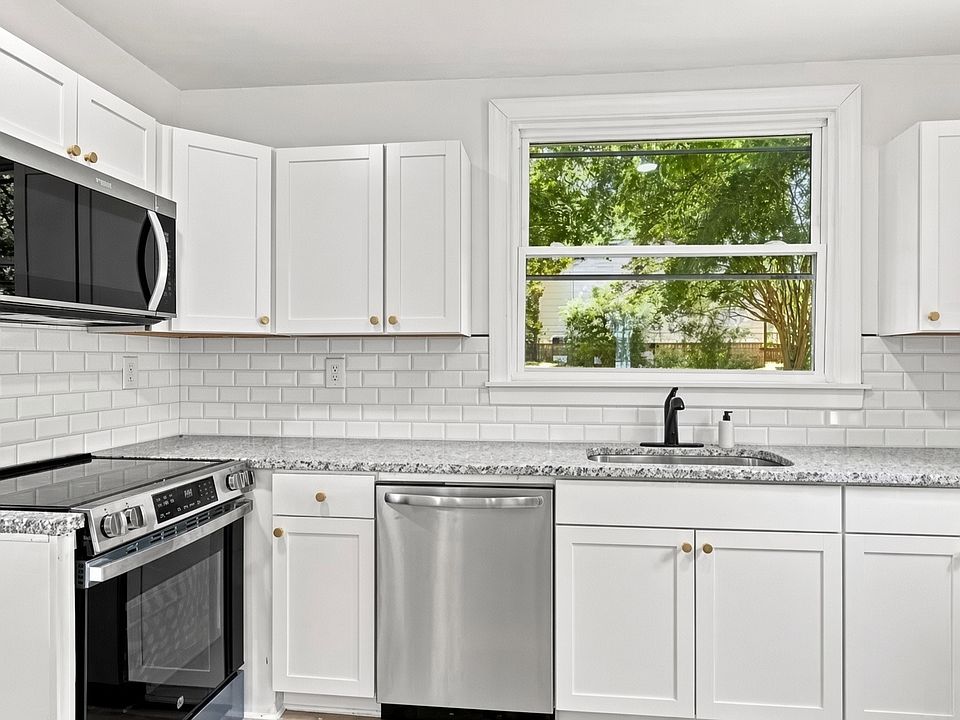 1st image of 2912 Winston Churchill Dr
