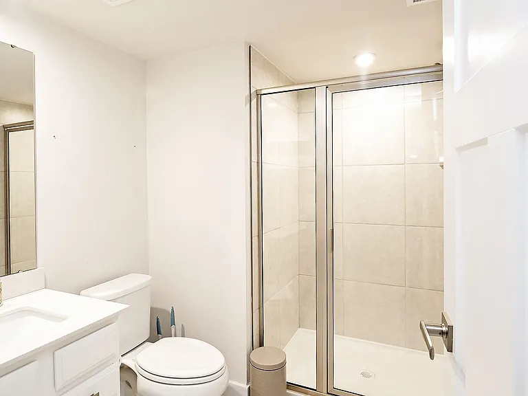 4304 Sunset Dr — Photo 20