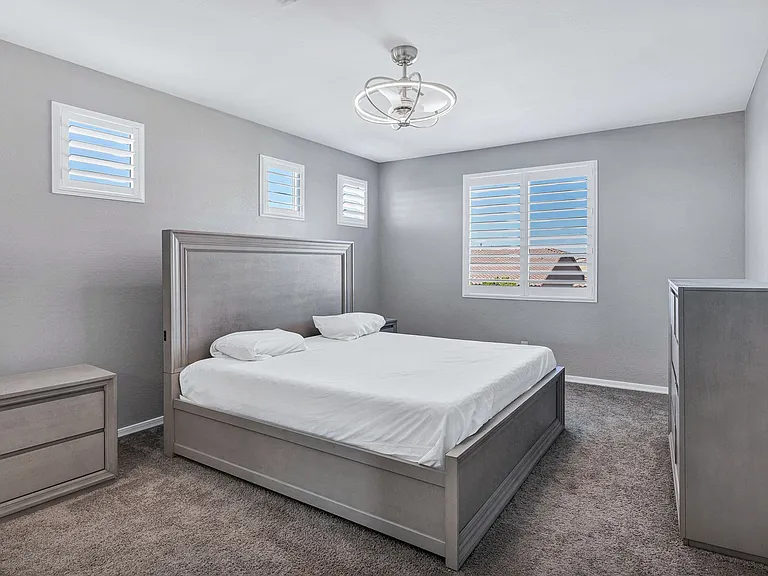 10834 E Thunderbolt Ave — Photo 31