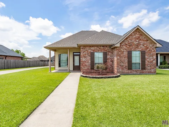 4449 Monte Vista Dr, Addis, LA 70710