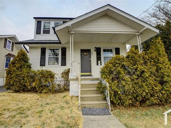 903 Loney St Floor 2