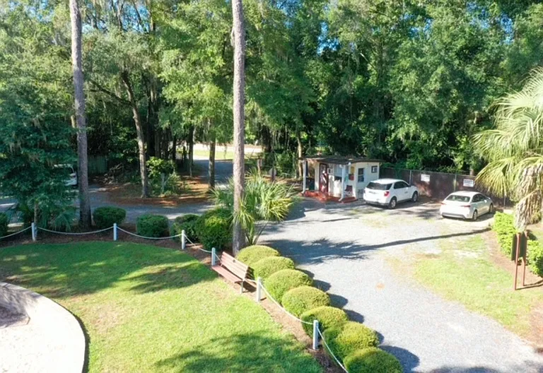 19614 SW 88th Loop — Photo 40