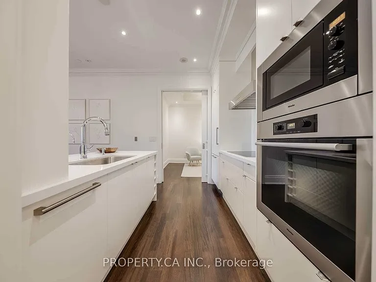 311 Bay St #3706 — Photo 7