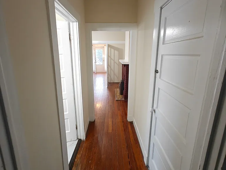 628 N Olympia St #628 — Photo 5