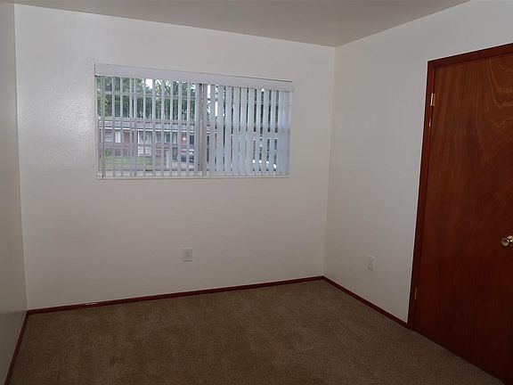 5th image of 3030 Blue Star Ave