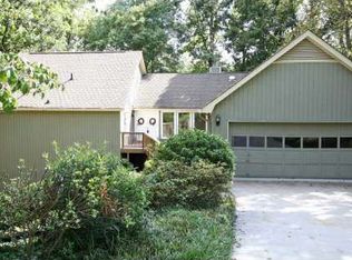 5260 W Bank Dr, Marietta, GA 30068
