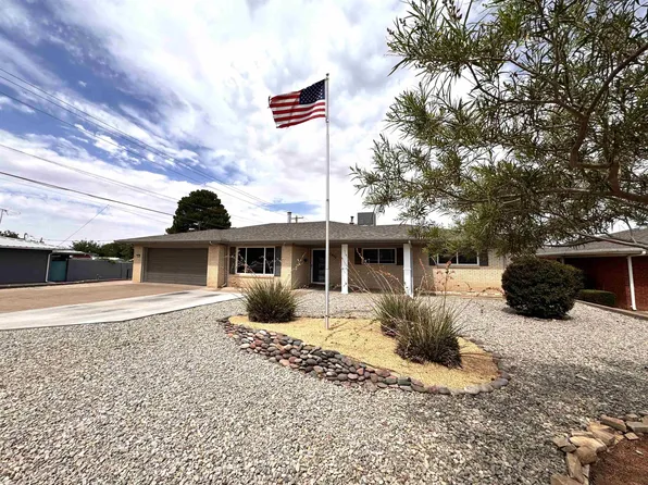 1407 Juniper Dr, Alamogordo, NM 88310