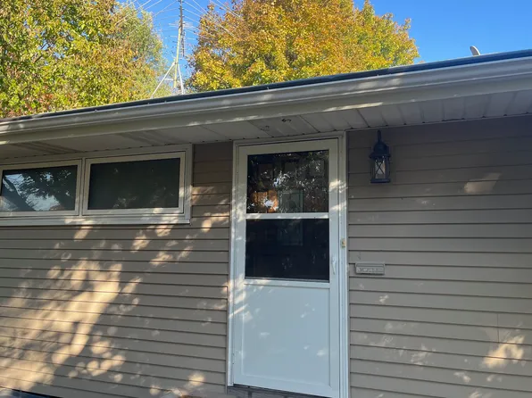 10441 York Ave S, Bloomington, MN 55431