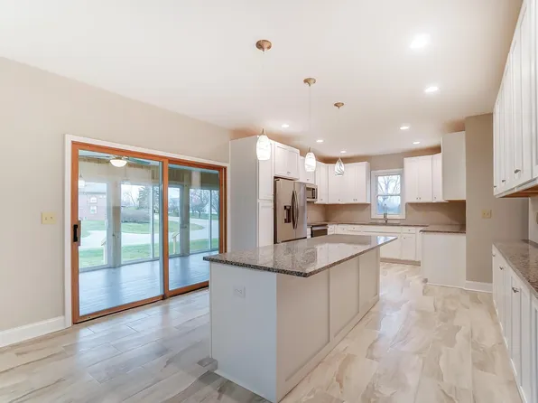 12915 E National Rd, South Vienna, OH 45369