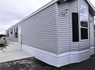 4525 Homestead Dr, Coplay, PA 18037