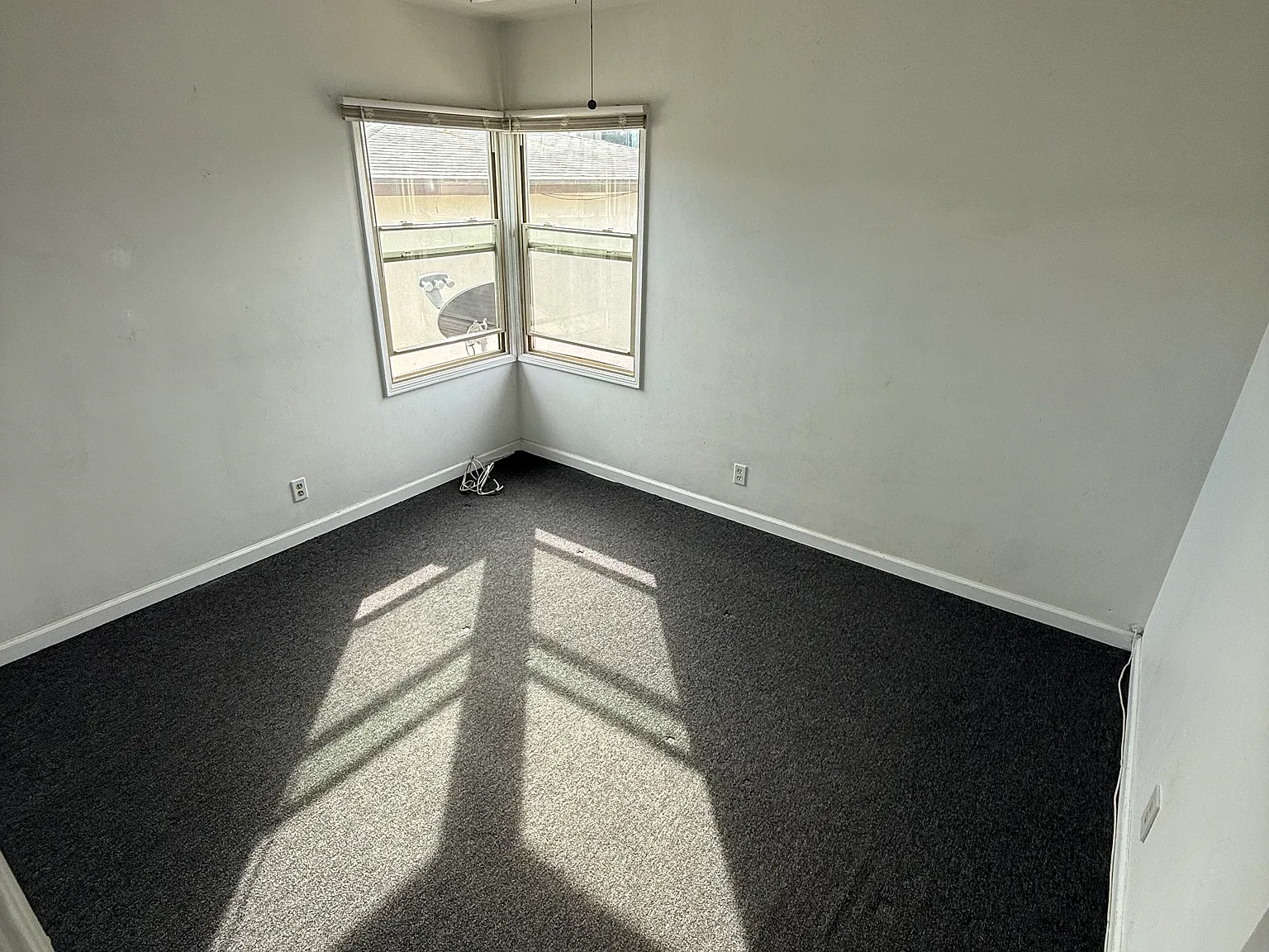 2 bed, 900 sqft, $2,650 — Photo 4