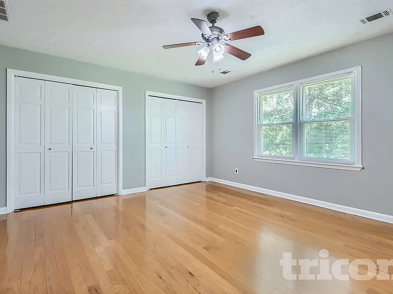 130 Southwood Ct — Photo 9