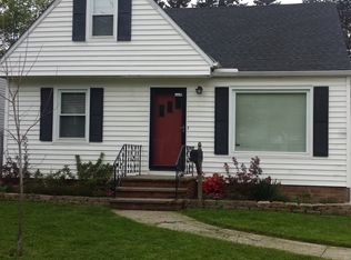 5120 W 7th St, Brooklyn Heights, OH 44131