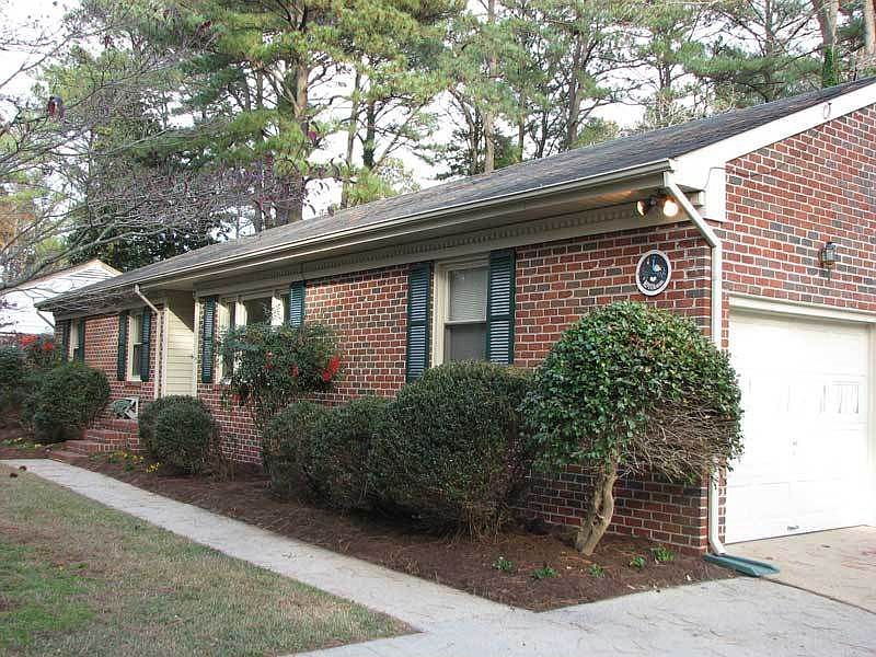 1st image of 2313 Bidgood Dr