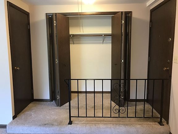 4th image of 13515 Le Claire Ave APT 59