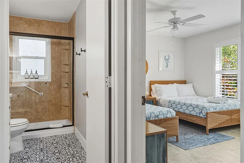 2 bed, 2.0 bath, 1318 sqft, $3,800 — Photo 3