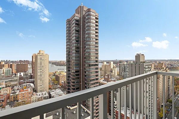 Sold by Corcoran | media 11