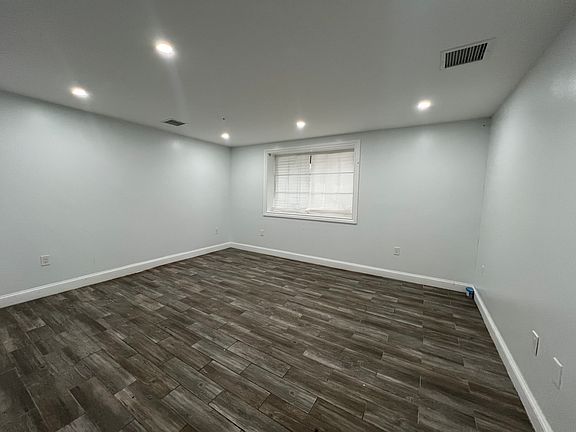 4th image of 16 Monroe St APT 1B
