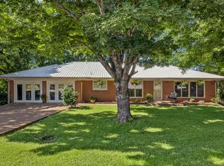 1082 Rolling Fields Cir, Columbia, TN 38401