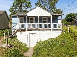 267 Shiloh Ave, Waynesboro, VA 22980