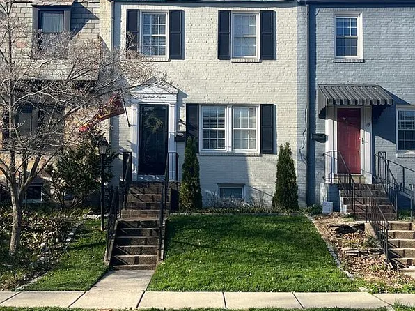 10 E Linden St, Alexandria, VA 22301