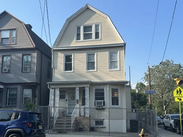 287 7th Ave W, Newark, NJ 07107