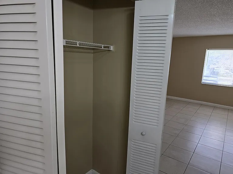 711 N Pine Island Rd #213 — Photo 15