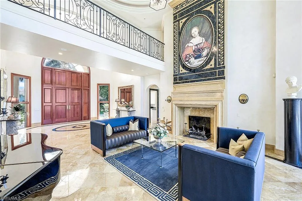 5 bed, 6.5 bath, 6414 sqft, $35,000 — Photo 4