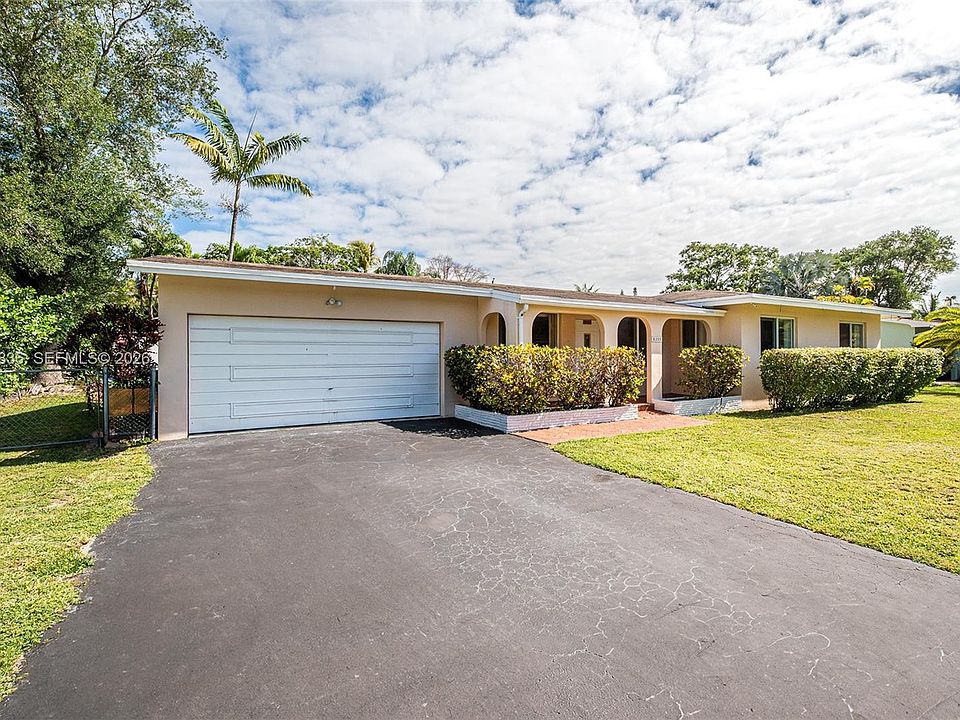 8355 SW 131st St, Pinecrest, FL 33156 | MLS #A12001836 | Zillow