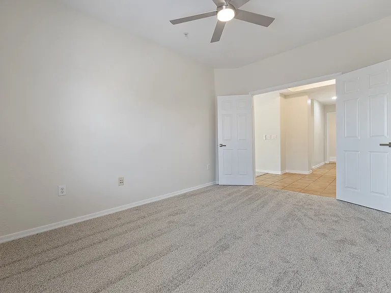 20121 N 76th St #2010 — Photo 15